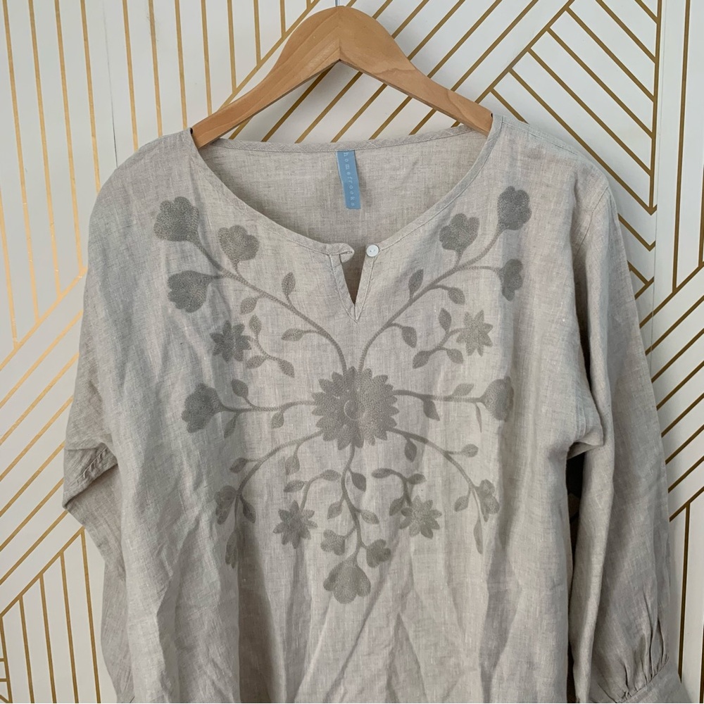 Homefrocks Linen Embroidered blouse tunic top  Lagenlook floral flowers boho 8 - Picture 3 of 10